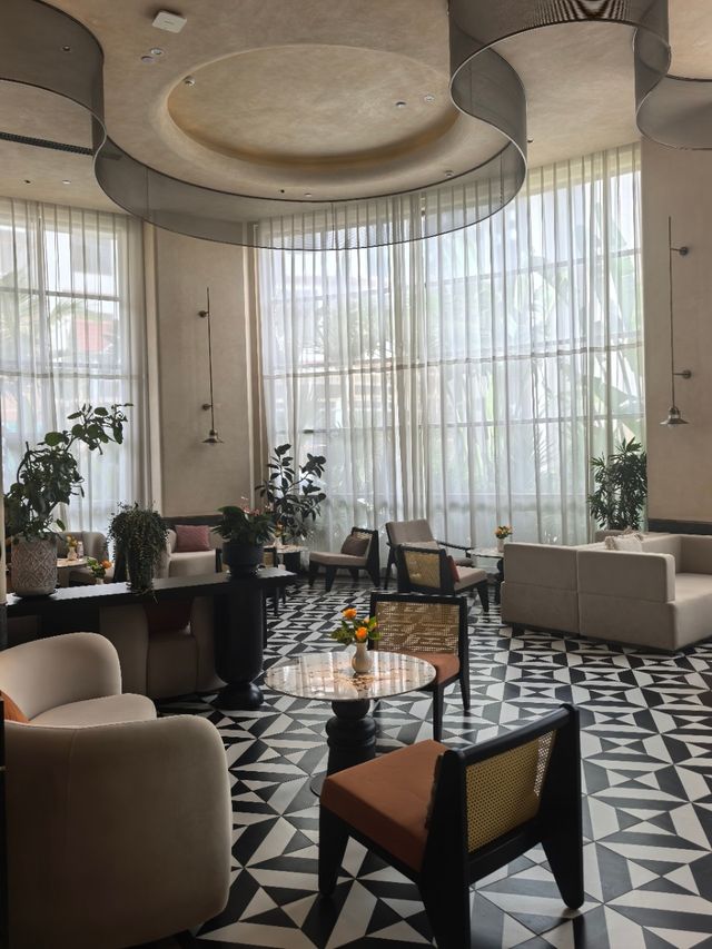 喺雲朵星畔高空酒店，邂逅一城浪漫