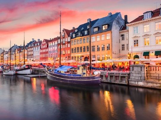 🌍 17-Day In-Depth Nordic & UK Voyage aboard MSC Poesia