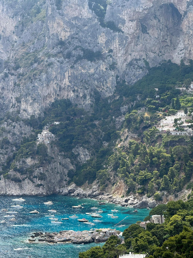 卡普里島｜地中海的藍色幻想與懸崖甜夢