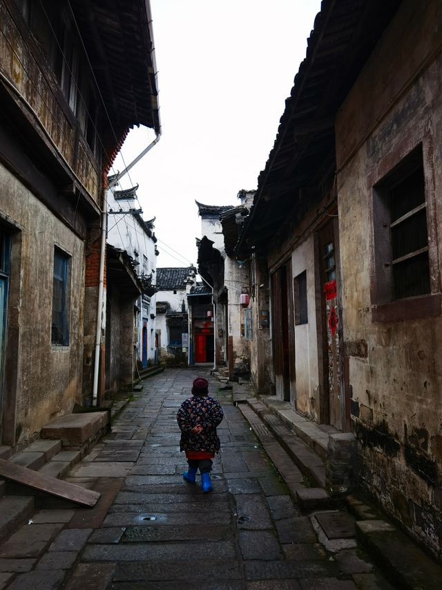 探秘千年水運碼頭休寧萬安老街穿越指南 探秘千年水運碼頭休寧萬安老街穿越指南