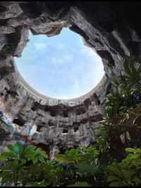 藏在丹霞峽谷裡的治癒湯泉