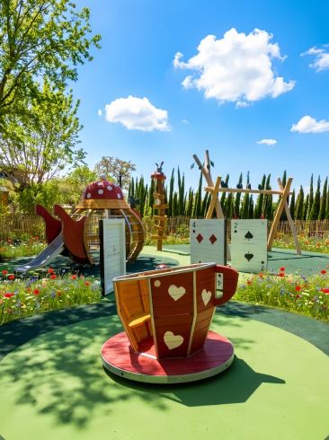 油絵のような邸宅に泊まるのがプロヴァンスの正しい楽しみ方！絶景の南