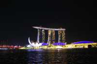 A Stunning Waterfront Singapore Experience