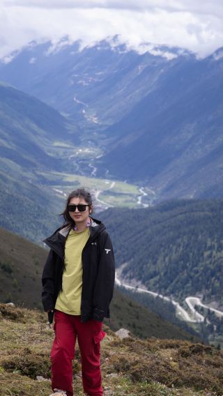 If you're going to western Sichuan, stop fixating on Route 318 — the Géniè south route is the real hotspot