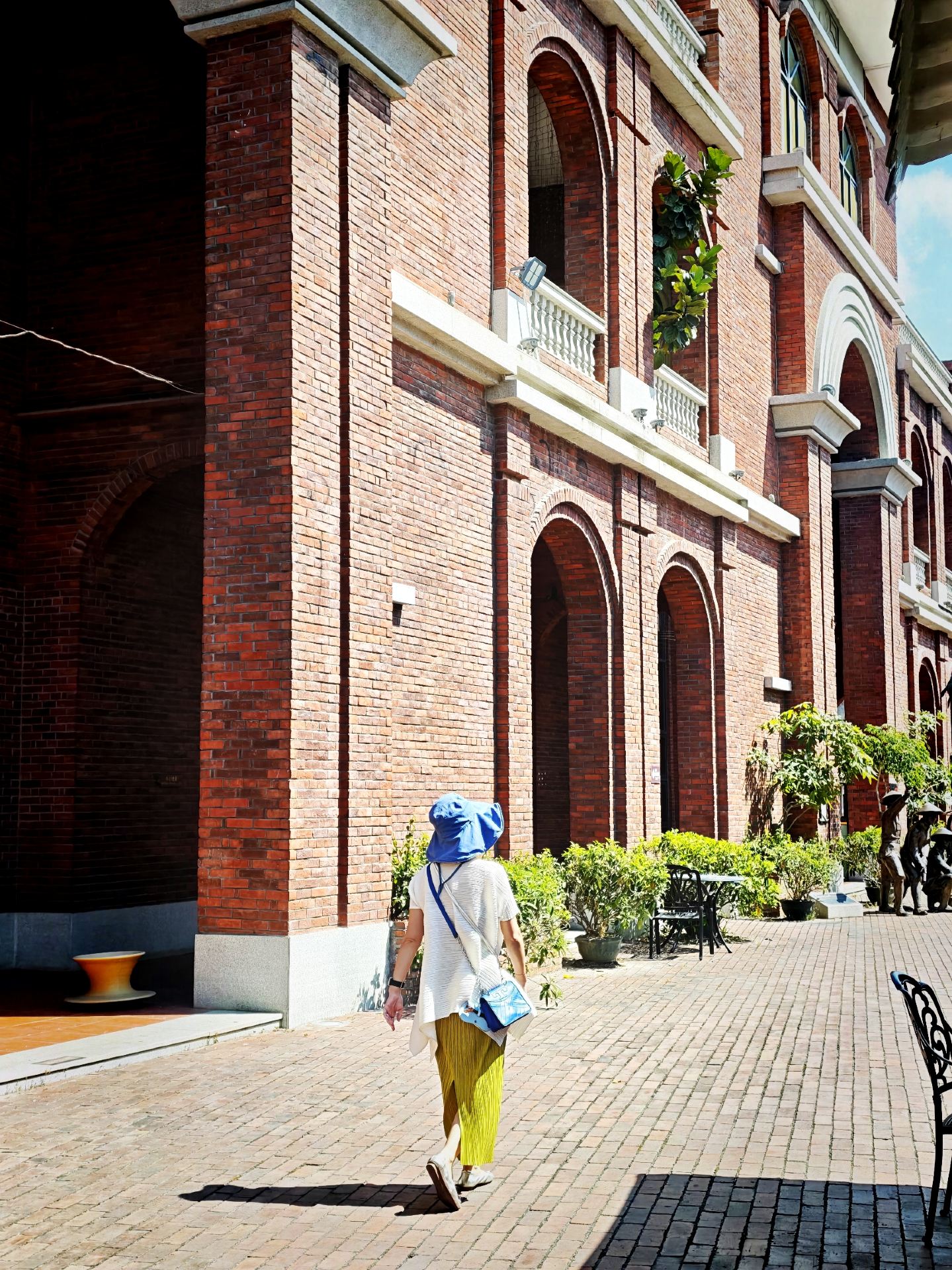 Travel back in time | Must-visit: Rongzhou Republic of China Town