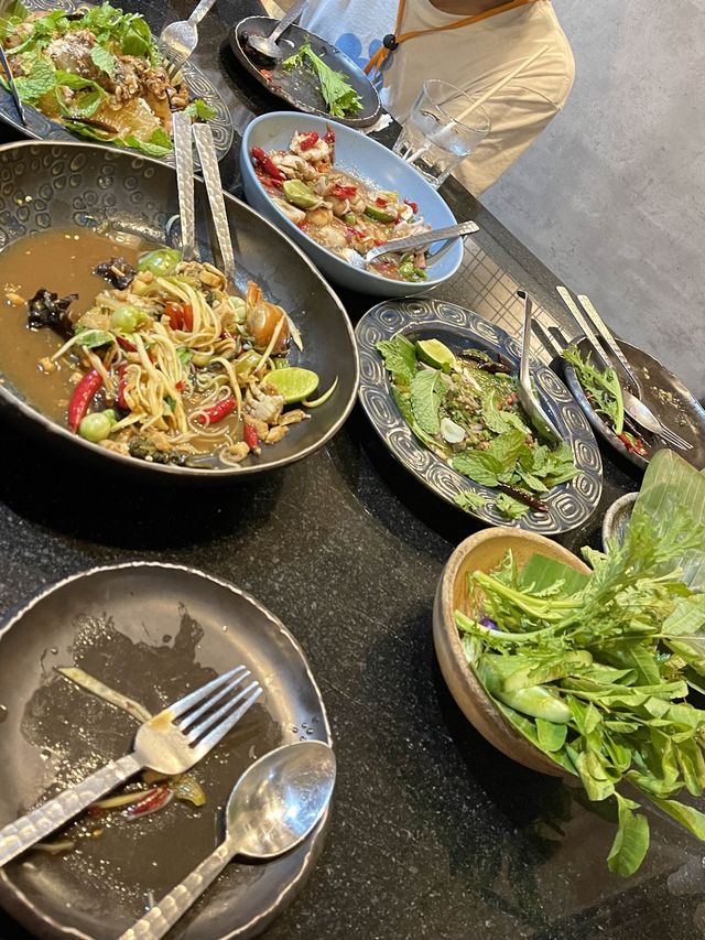 ร้านเผ็ดเผ็ด🌶️ แซ่บนัวมากกก (สาขา ราชพฤกษ์)
