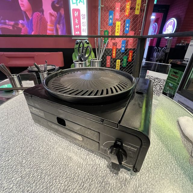 【大阪・東梅田】サムギョプサル食べ放題が2500円から「韓国屋台酒場 韓ラブ 梅田店」