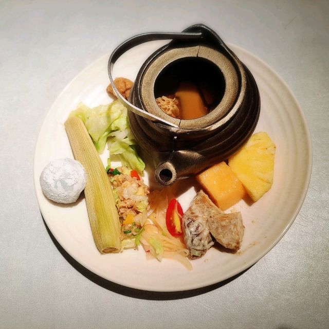 果然匯🥬果然很會，CNN推薦的多國蔬食buffet