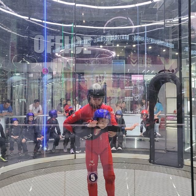 室內跳傘體驗 室內跳傘體驗