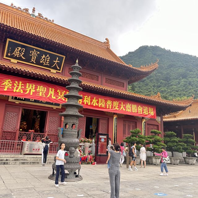 Hongfa Temple 