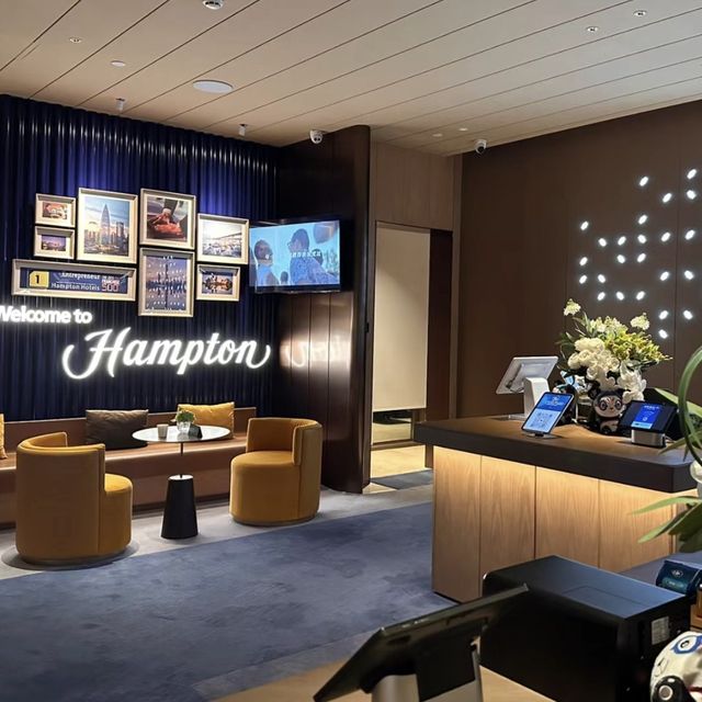 🛏️ 舒適新選擇：深圳福田口岸希爾頓歡朋酒店 🌟