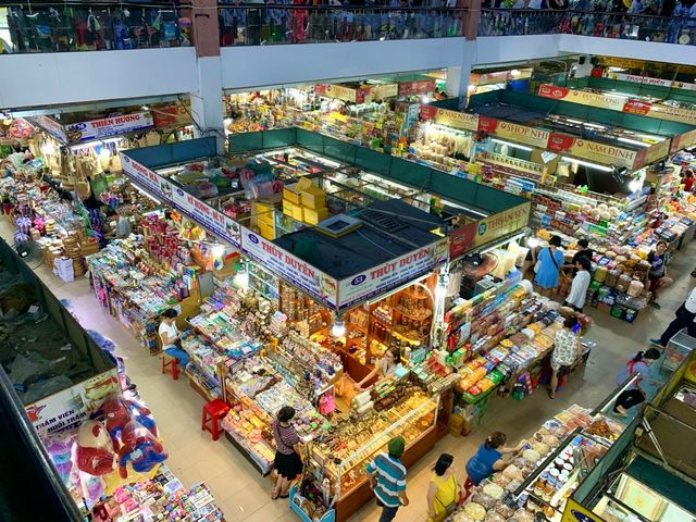 ベトナム　ベトナム観光　ダナンのローカル市場　ハン市場に行ってきたよ！