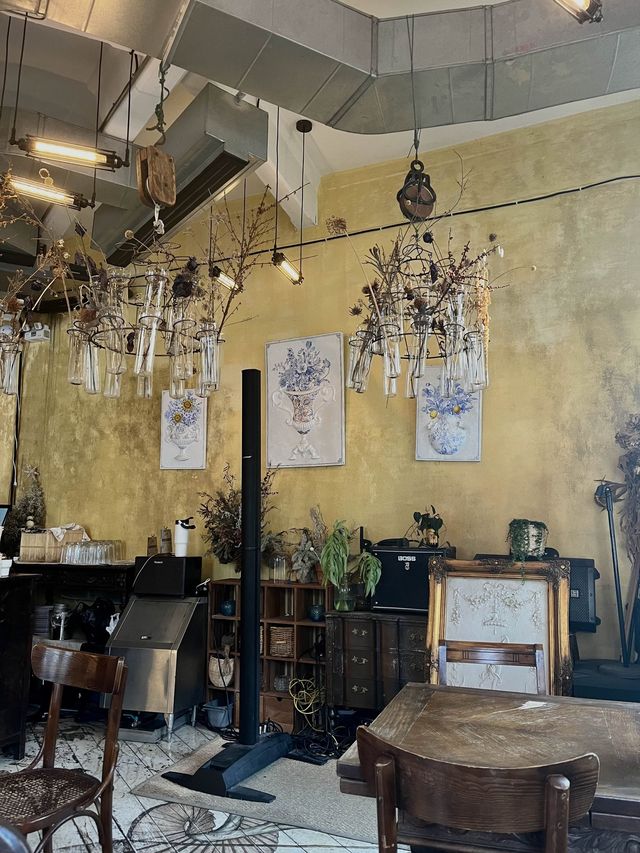 Wallflowers Cafe