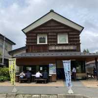 仙台「定義とうふ店」ソウルフード三角定義あぶらあげ（あげたて）を食す