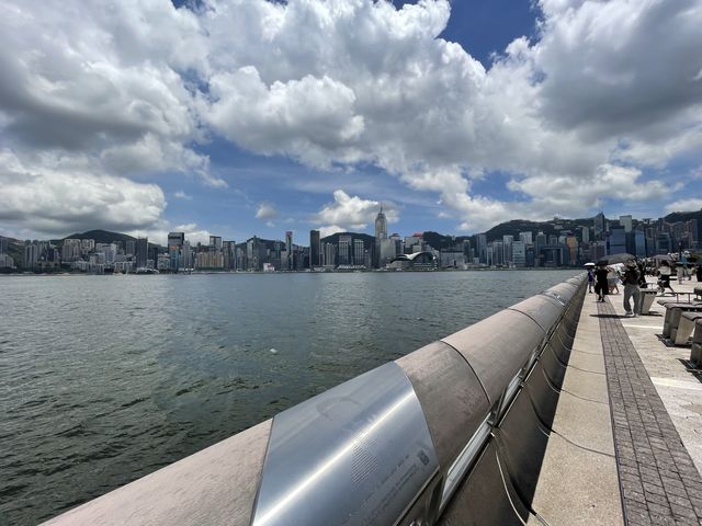 做一日香港遊客遊尖沙咀海傍～