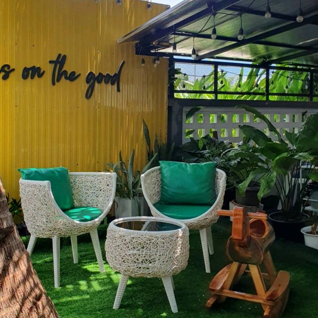 อีสานข้างคลอง ร้านอาหารอีสานรสเด็ด