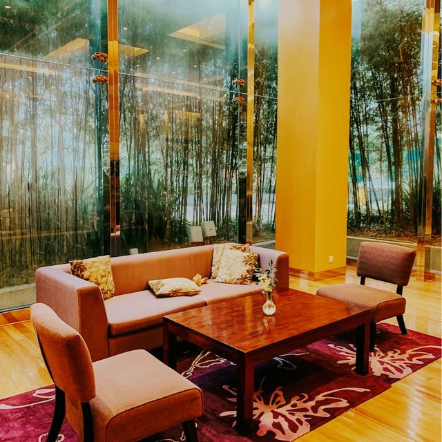 VE Hotel & Residence