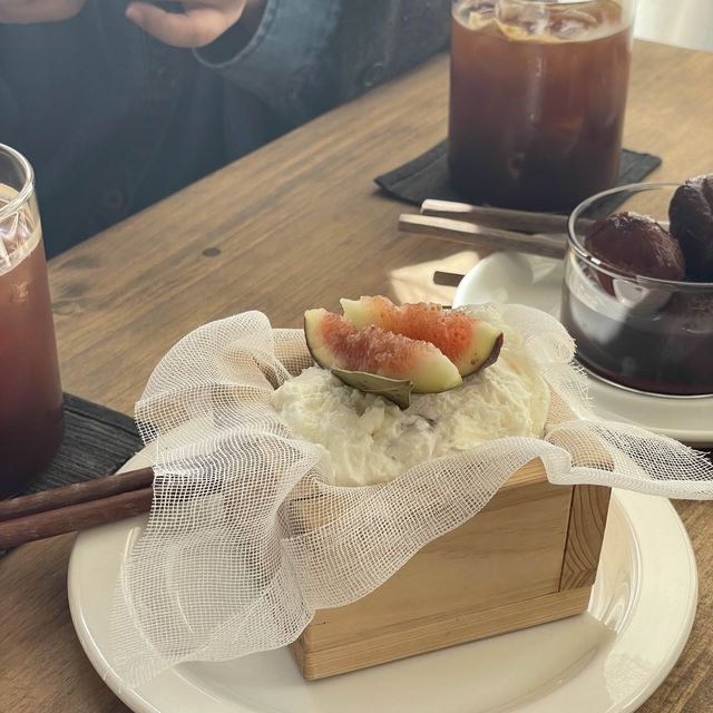 보늬밤과 색다른 디져트 맛집 대구카페 연화
