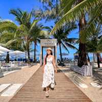 คาเฟ่สตาร์บัคริมทะเล 
ริมหาดบางเทา ภูเก็ต 