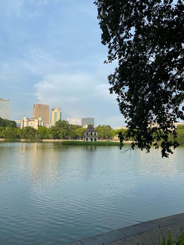 HOAN KIEM LAKE - Hanoi