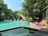 Hangar Cafe คาเฟ่ริมน้ำตกสีฟ้า