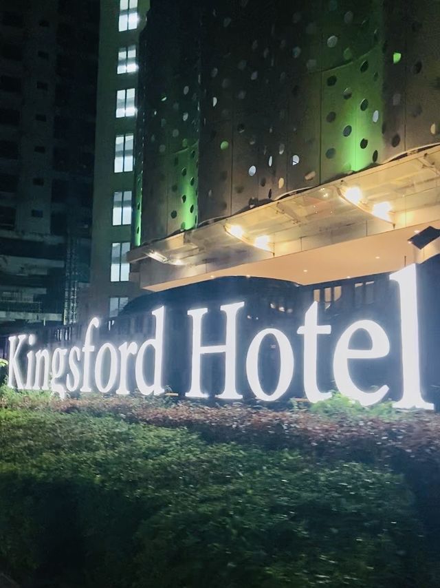 A Pleasant Stay at Kingsford Hotel 😊