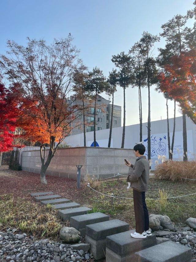 서울 단풍명소, 연남동 연트럴파크
