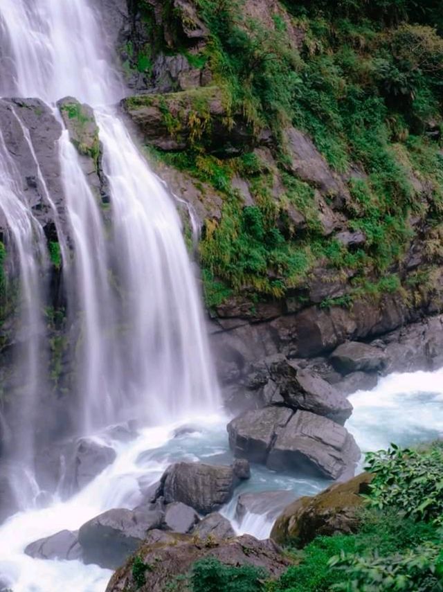 น้ำตกอูไหล Wulai Falls