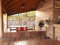 “บ้านพลอยเสม็ด” ร้านอาหารวิวสวยบนเกาะเสม็ด