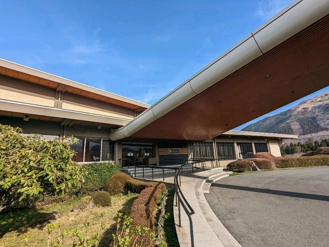 日本九州-遙望阿蘇火山的高原溫泉飯店：瀨之本高原酒店