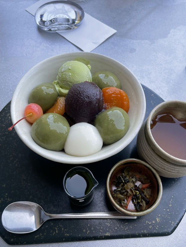 가마쿠라에서 맛보는 일본 전통 디저트, 안미츠