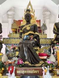 วัดนางพญา