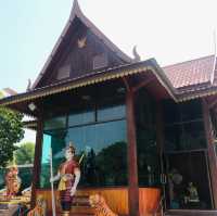 🌈 วัดตึก (Wat Tuek)
