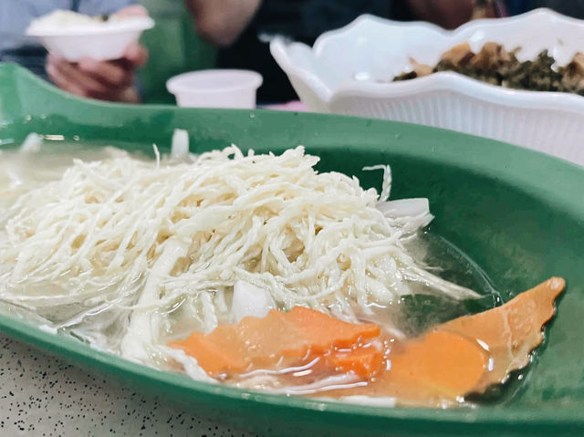 臺南楠西 謝和玄甕窯雞 楠西福來梅仔雞創始老店-台南 必吃美食 薑黃雞 砂鍋魚頭 水庫魚虎 筍殼魚 特色台式合菜餐廳 團體聚餐 婚宴喜慶場地 首選推薦