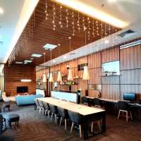 Urban Comfort with Fully Fitted Kitchen