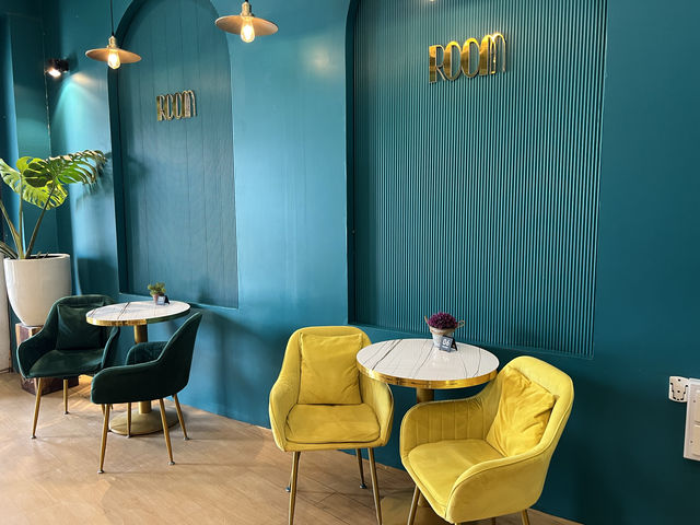 🪴 Room Cafe ท่าแขก ประเทศลาว 🪴