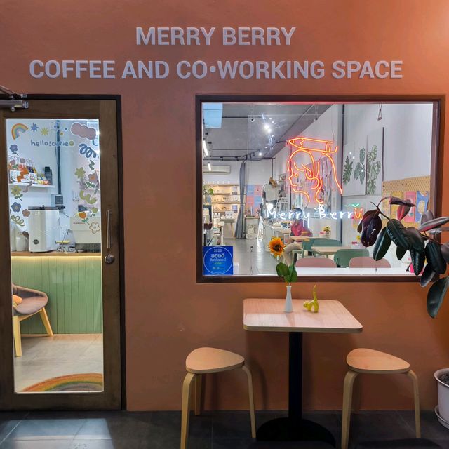 Merry Berry คาเฟ่กลางเมืองกระบี่ 
