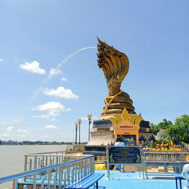 เที่ยวนครพนม 1 วันไปไหนได้บ้าง