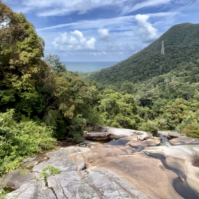A tranquil escape into nature!