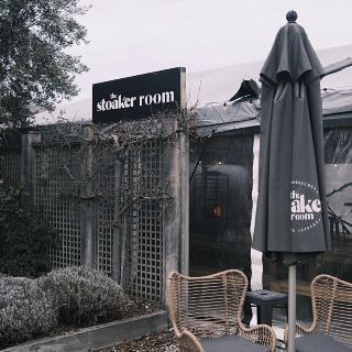 SOLO RETREAT WITH ME TO THE STOAKER ROOM!