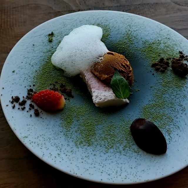 【白老】焚火ダイニング カフェ ハルランナ