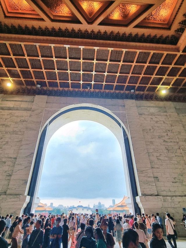 อนุสรณ์สถานเจียงไคเช็ค ไต้หวัน