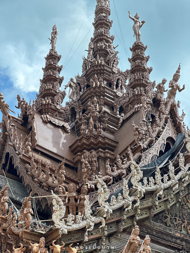 ปราสาทสัจธรรม พัทยา