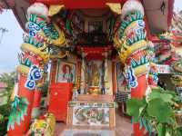 วัดเกาะลอย ศรีราชา