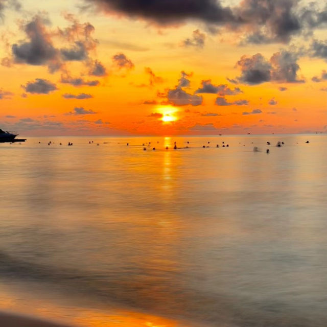 丹戎峇都海灘🍔夕陽美景醉人