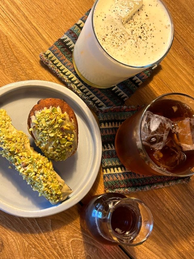 🍋감성 가득 부산 남천동 카페 구움과자 맛집 일기장