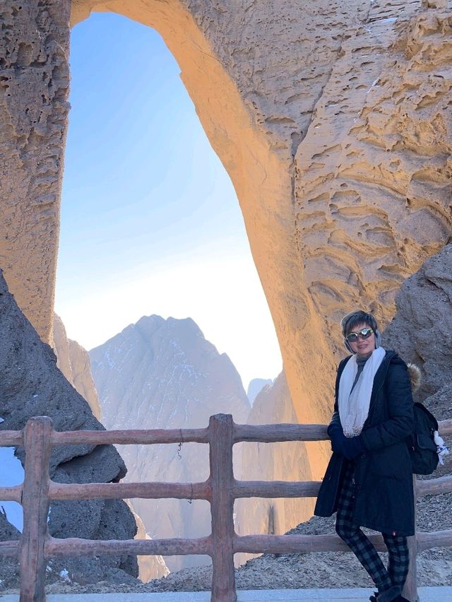 Conquering World's Tallest Natural Arch in Xinjiang