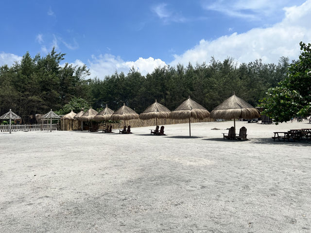 Crystal Beach Resort in Zambales - クリスタルビーチリゾート イン ザンバレス