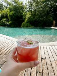 Gardens, Pool and fruit bowls