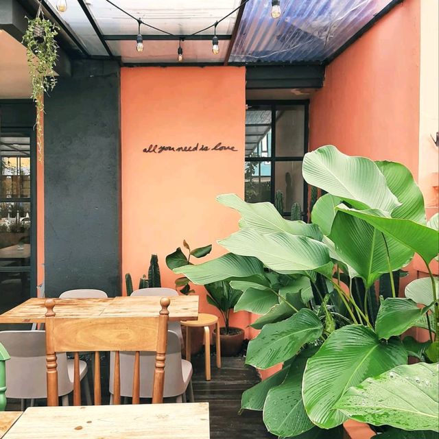 THIS COFFEE SHOP HAS NOW MOVED TO A NEW LOCATION